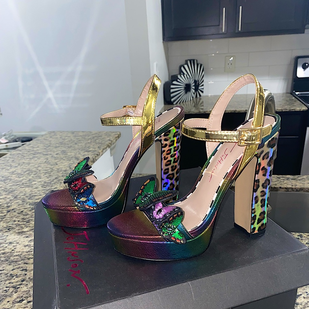Betsey Johnson Multi Print Butterfly Heels 💕